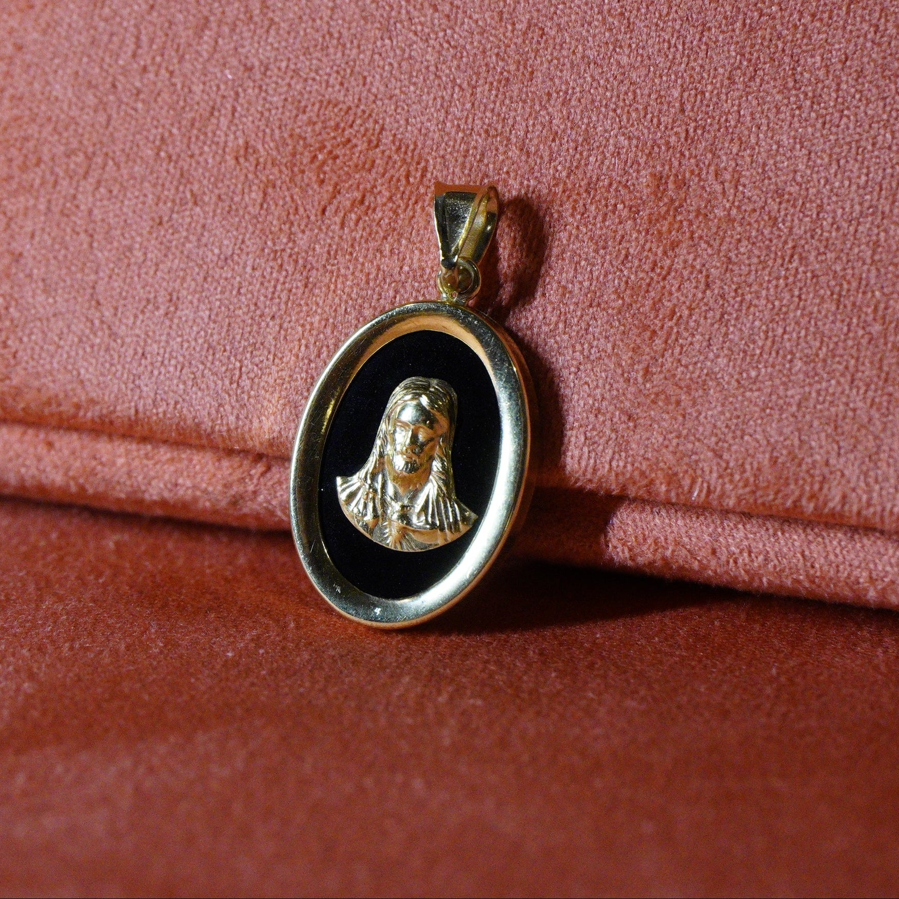 14k Black Onyx Jesus Pendant