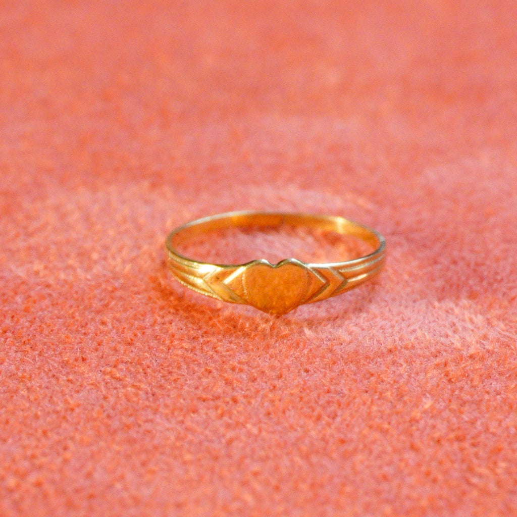 Vintage 10k Baby Ring