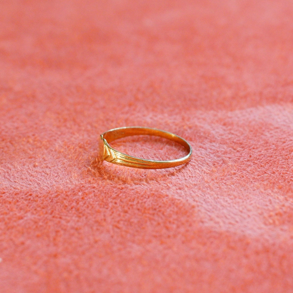 Vintage 10k Baby Ring