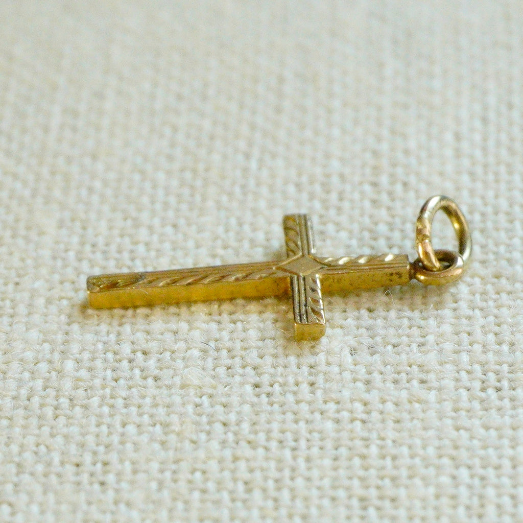 Vintage 10k Cross Pendant