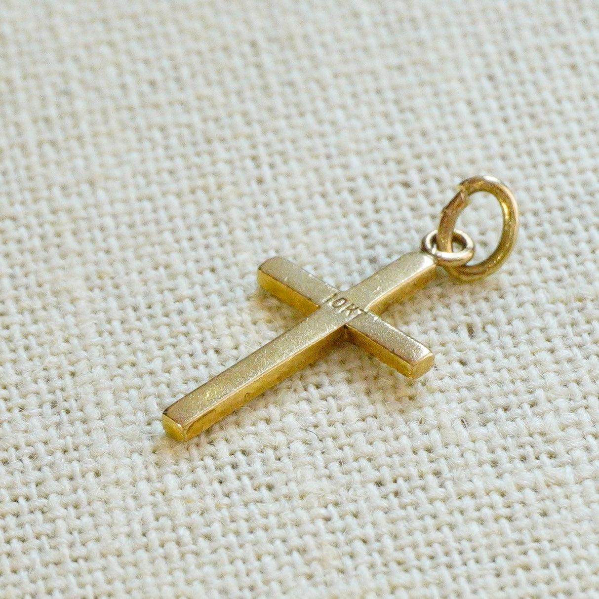 Vintage 10k Cross Pendant