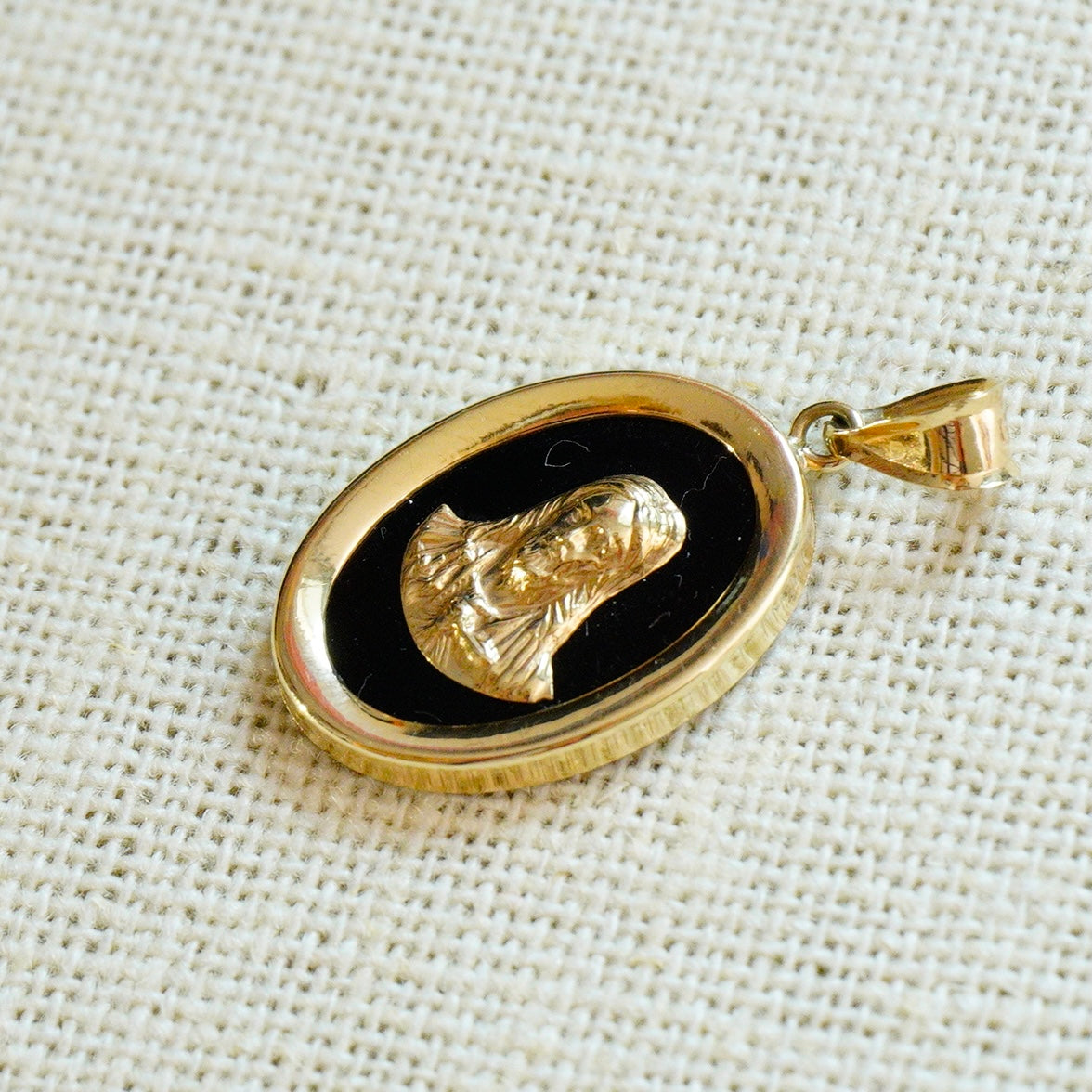 14k Black Onyx Jesus Pendant