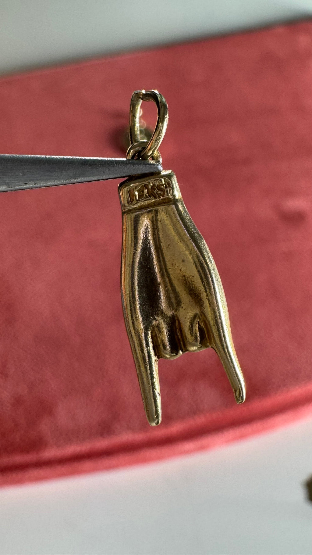 Vintage 14k Rock Hand 🤘Charm Pendant