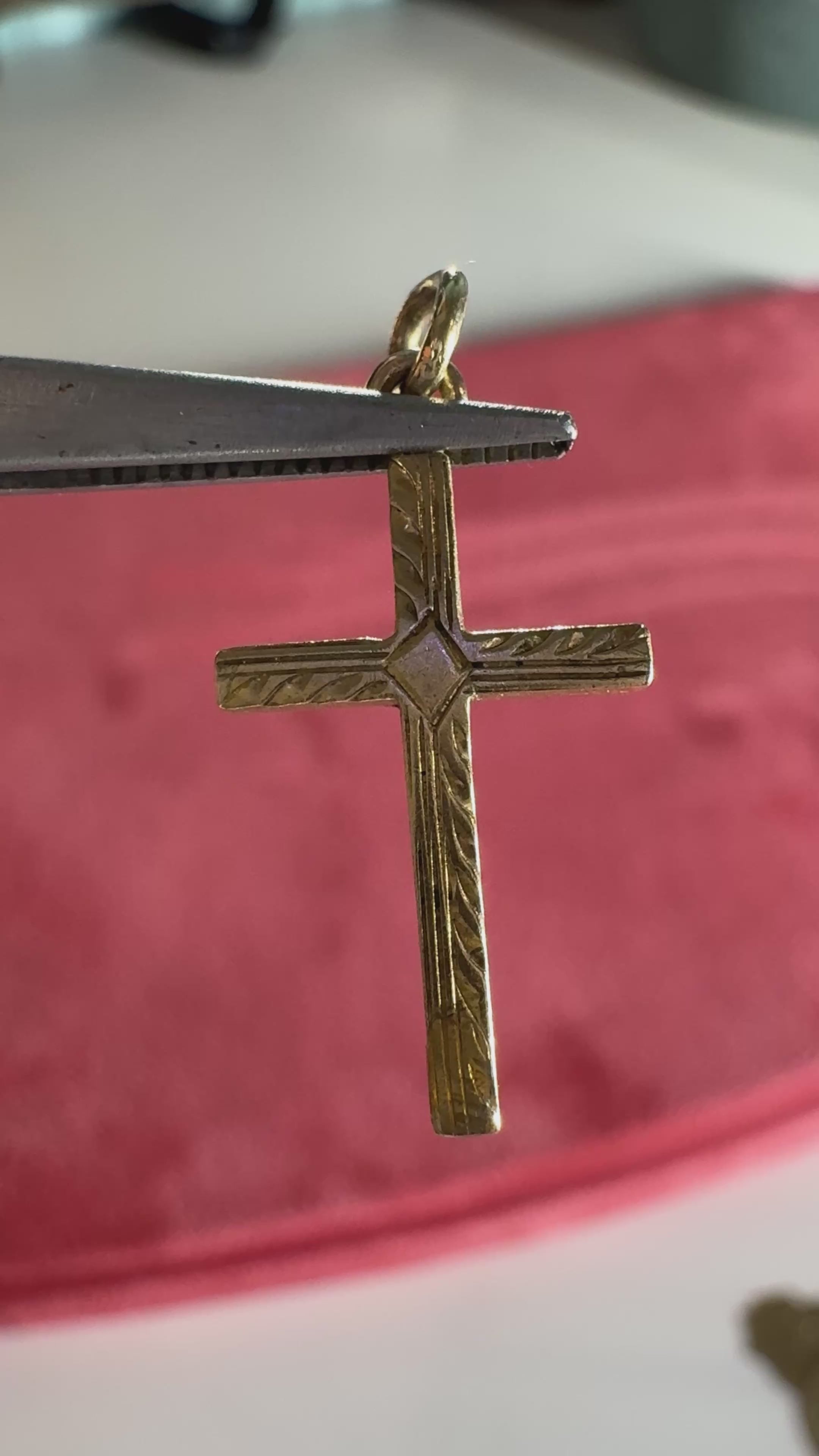 Vintage 10k Cross Pendant