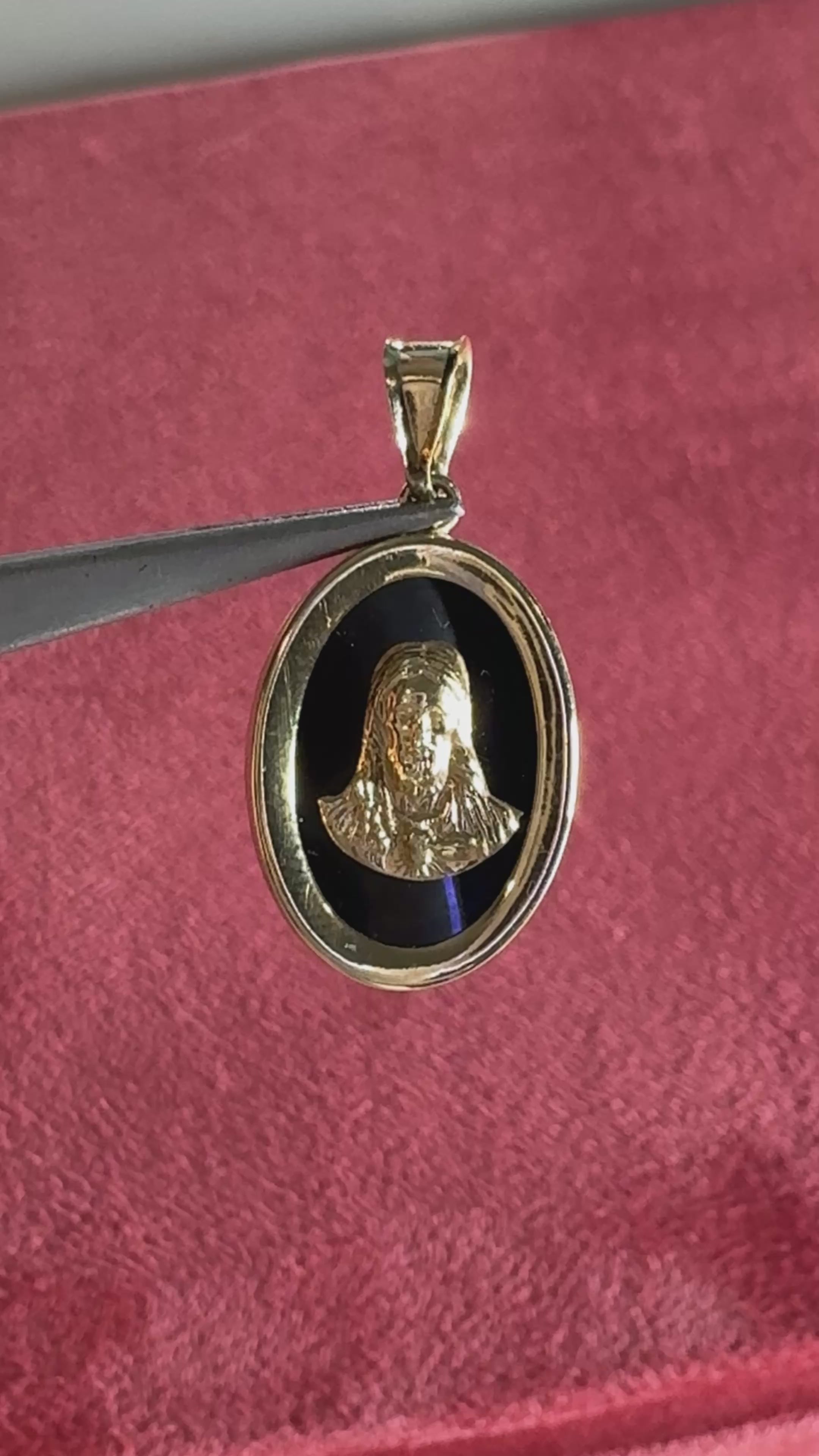 14k Black Onyx Jesus Pendant